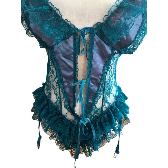 Frederick's of Hollywood Crotchless Lace Slit Bust Teddy Garters Sz L Lingerie - Picture 5 of 12